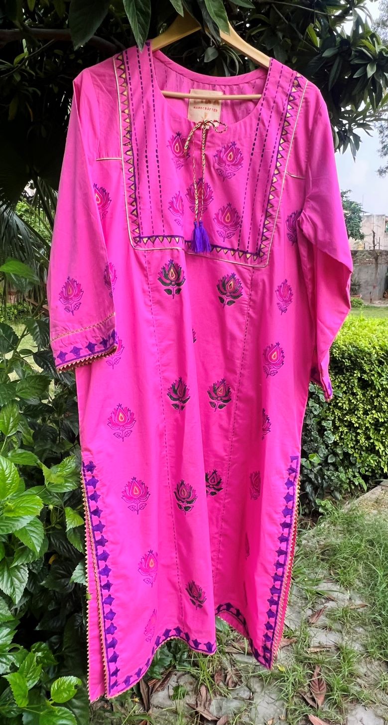 Candy Flower Handblock Kurta - Image 2