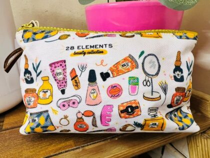 Makeup Element Pouch